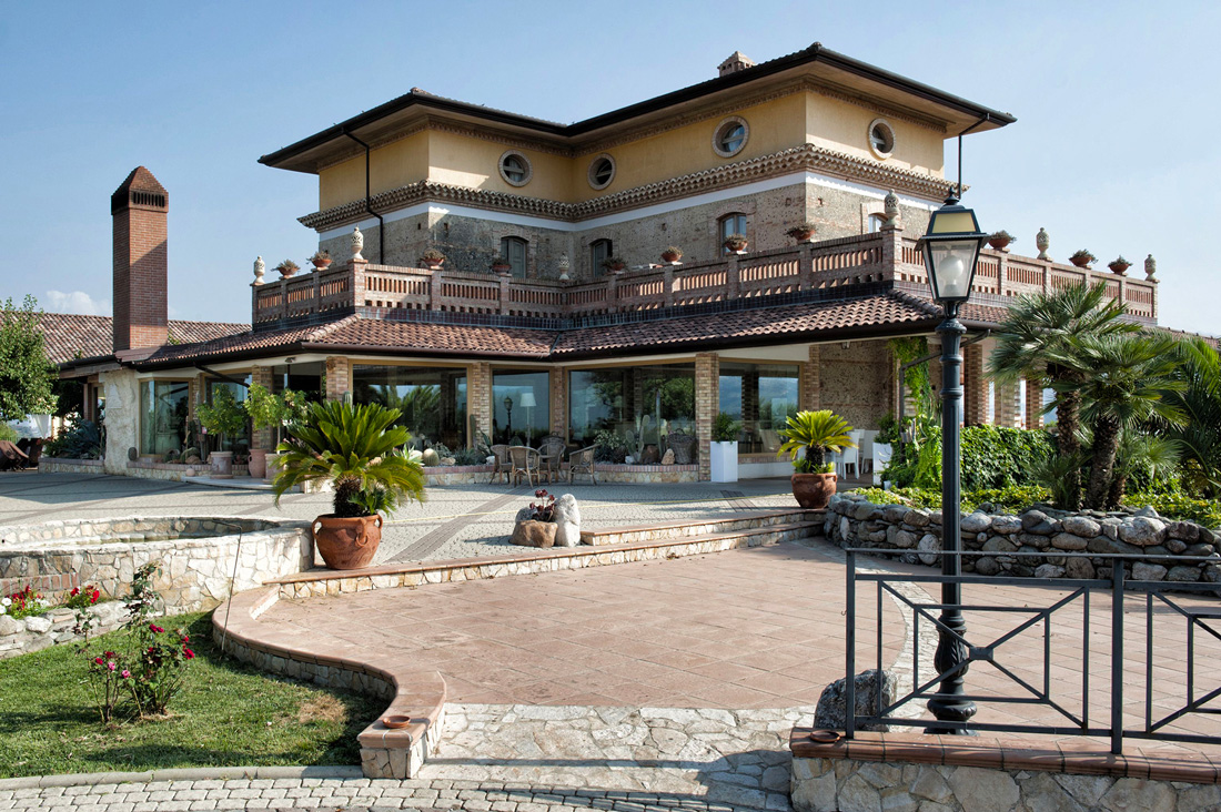 Referenza AVE Tenuta Contessa Relais Country House - Esterno