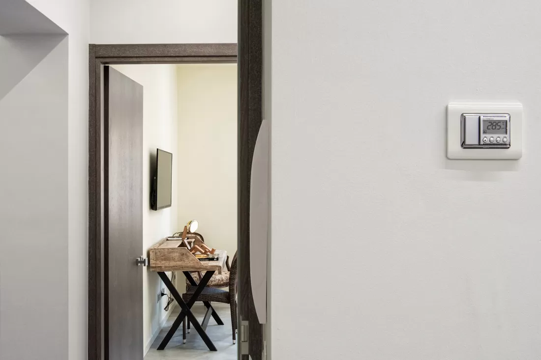 Termostato ambiente AVE - Allumia 44
