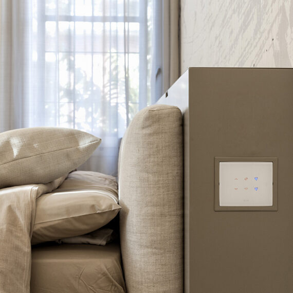 AVE home automation in an apartment in Bologna