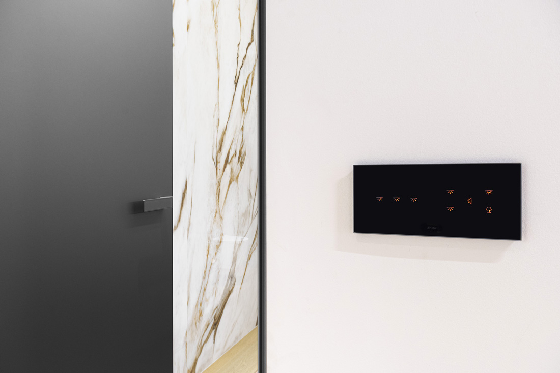 Comando touch AVE con simboli personalizzati