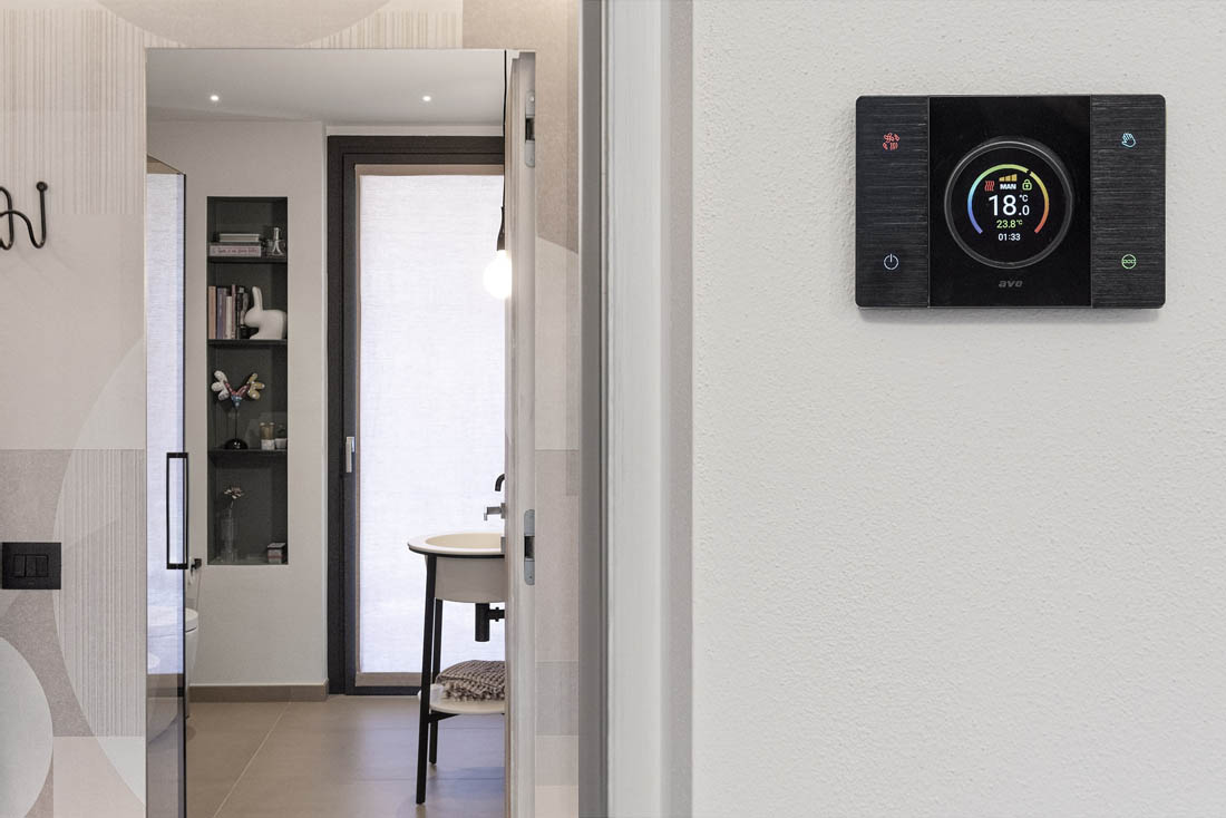 Termostato Smart IoT Ave - Versione Alluminio Antracite