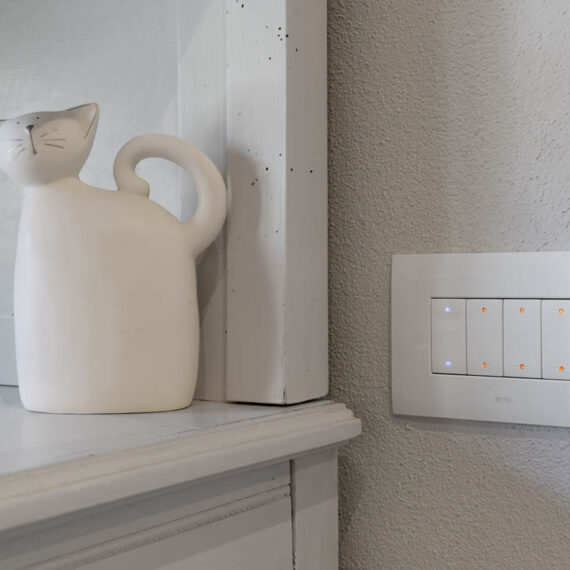 Design contemporaneo: Serie civile AVE Domus per interni moderni