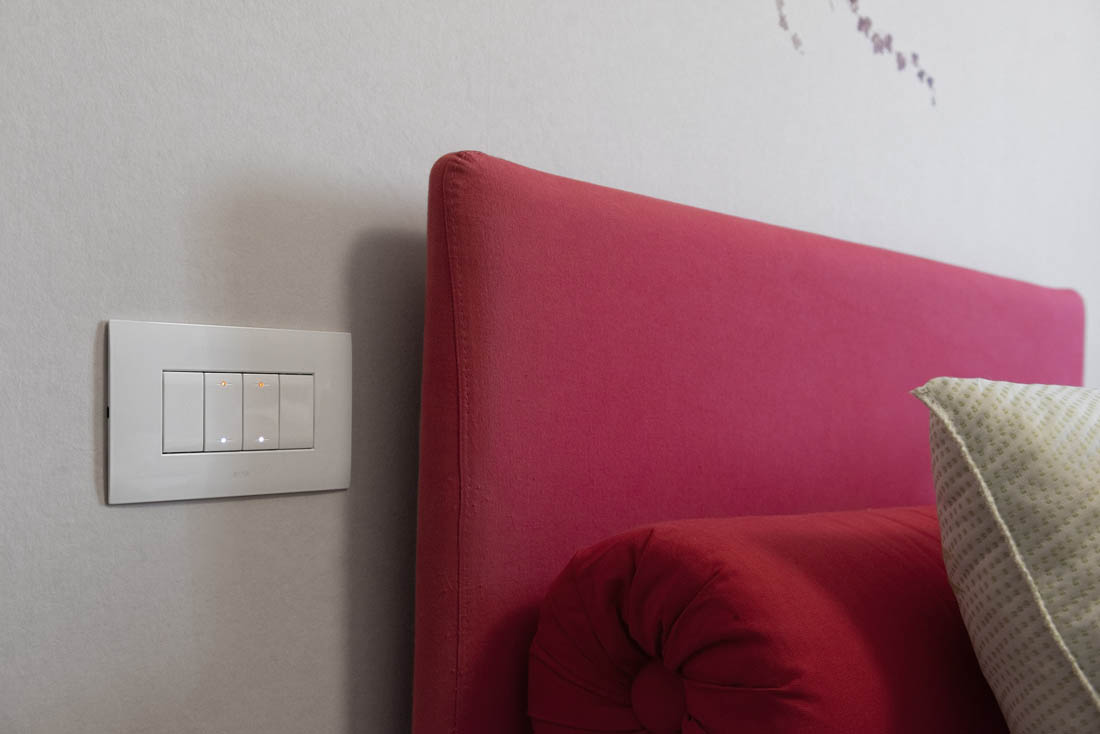 Placche in Metallo Smart 44 dal Design Ultrasottile