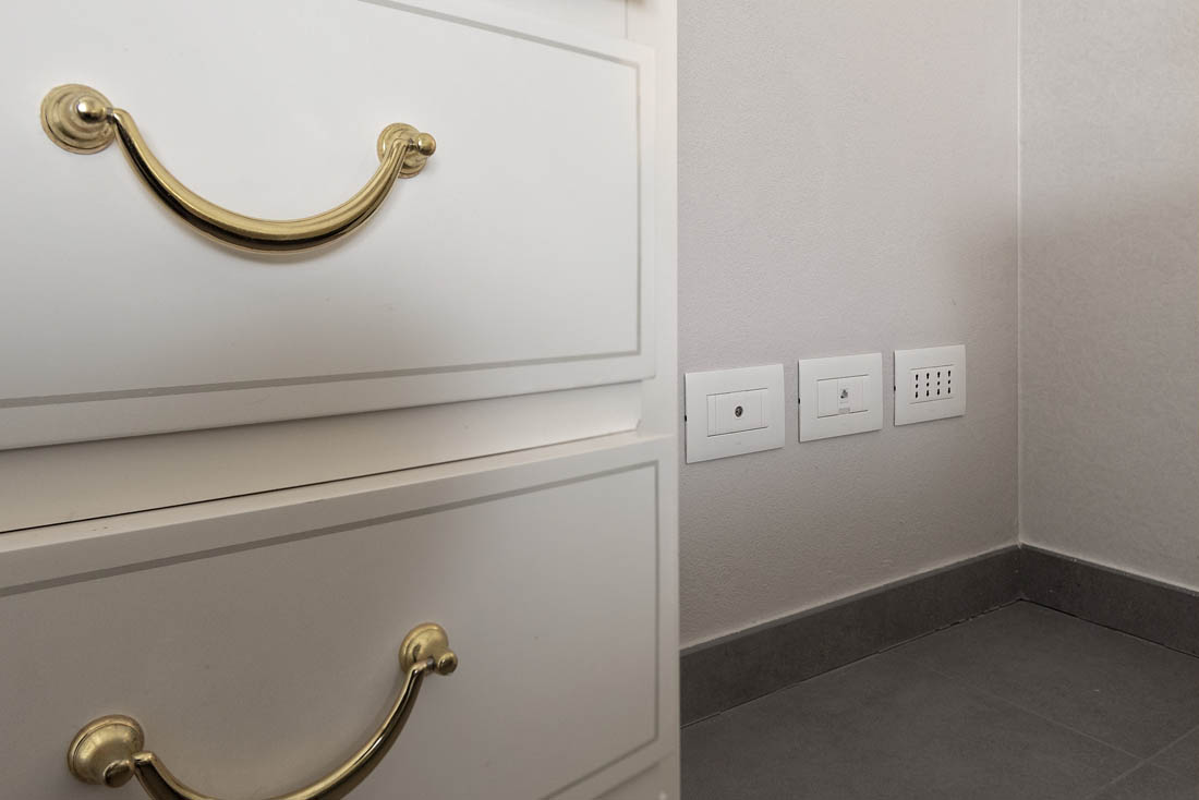 Punti Presa Coordinati Ave Domus 100