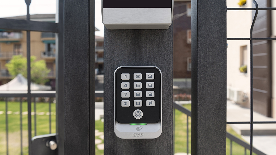 Tastierino numerico per controllo accessi - Modello antivandalo da esterno