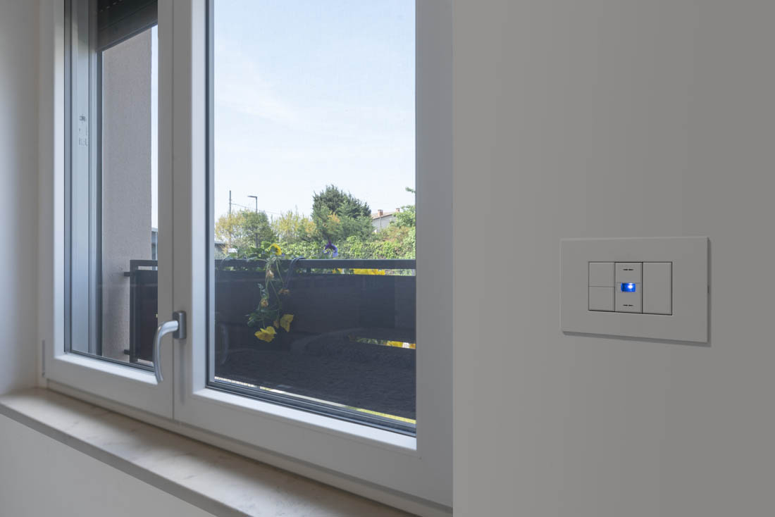 Punti luce AVE Whitek 44 bianco opaco