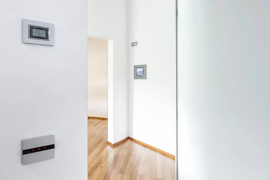 Interruttori touch con led di segnalazione