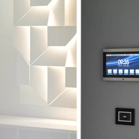 Videocitofono smart AVE con design in vetro e alluminio