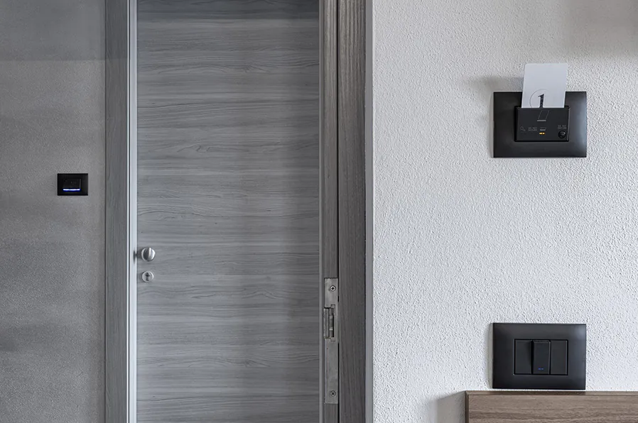 Un nuovo contatto con hotel