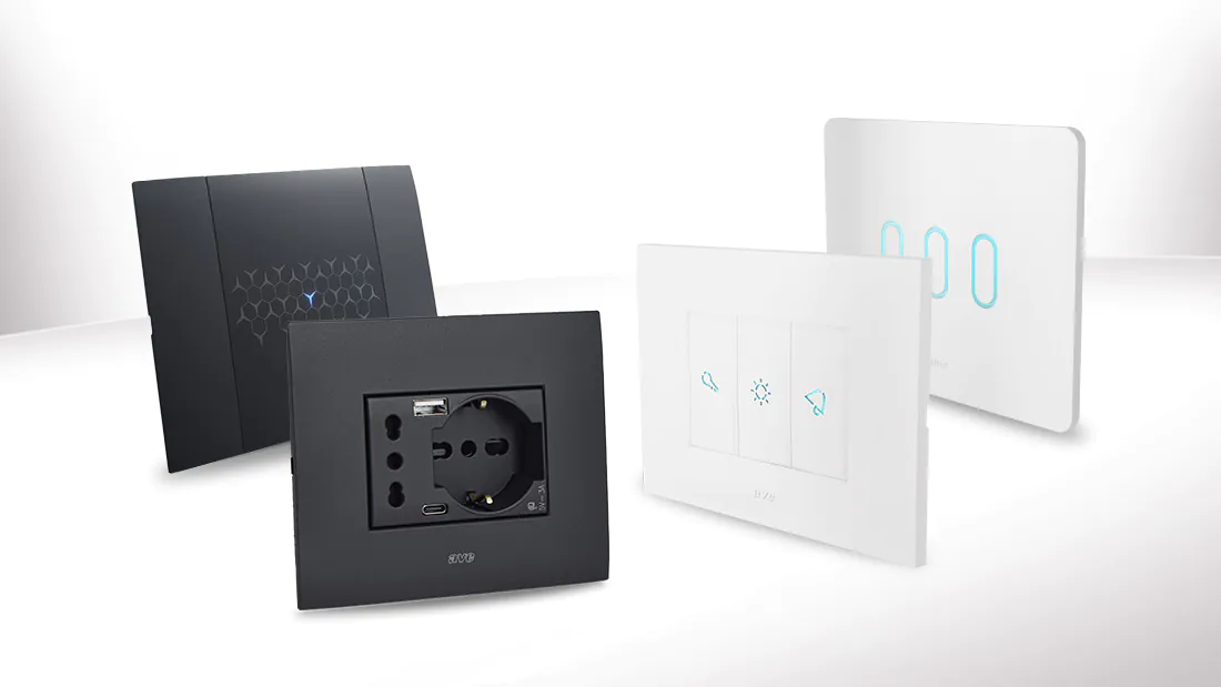 Whitek 44 e Tekla 44: la tua scelta di stile per un impianto elettrico di design bianco o nero