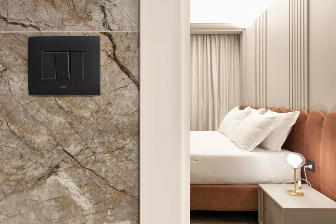 Impianto elettrico protagonista: AVE porta lo stile nel Mood Hotel