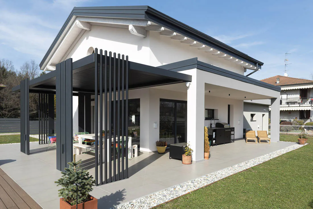 Impianto Elettrico per Villa: Veduta Esterna