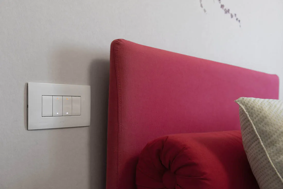 Placche in Metallo Smart 44 dal Design Ultrasottile