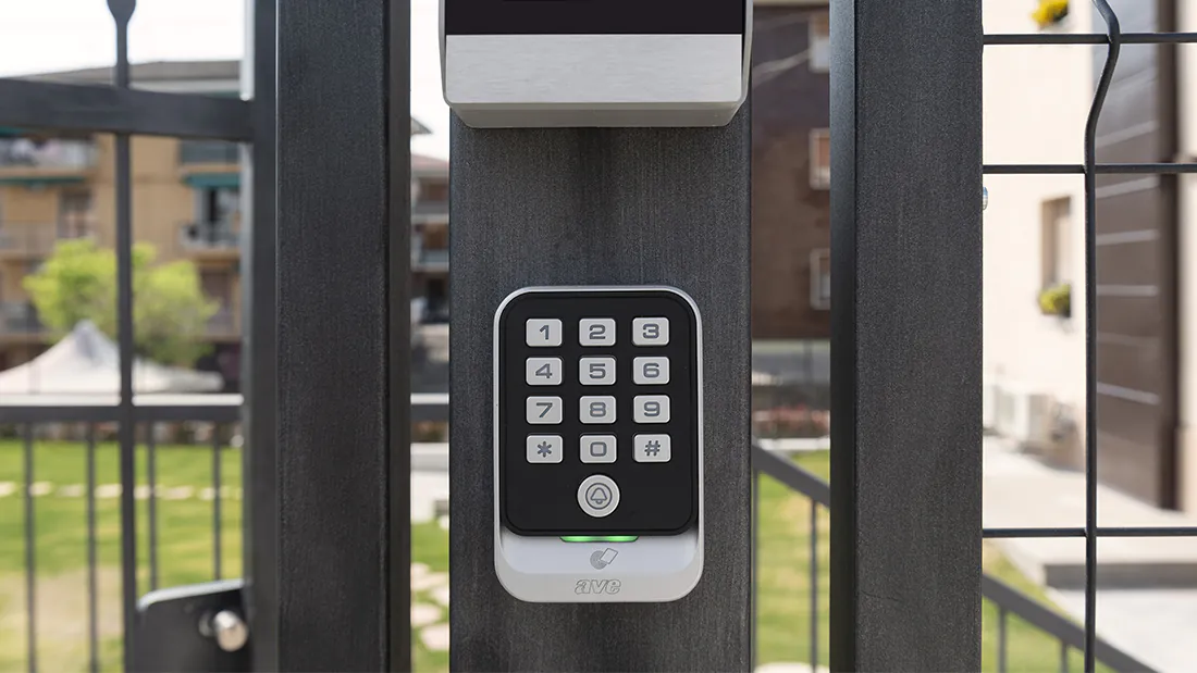 Tastierino numerico per controllo accessi - Modello antivandalo da esterno